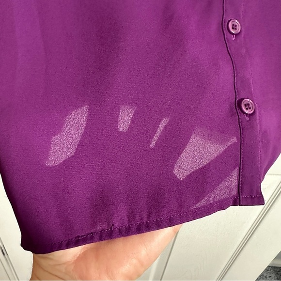 INC size L purple sleeveless top, chiffon front/jersey back, v neck, summer - Picture 5 of 8